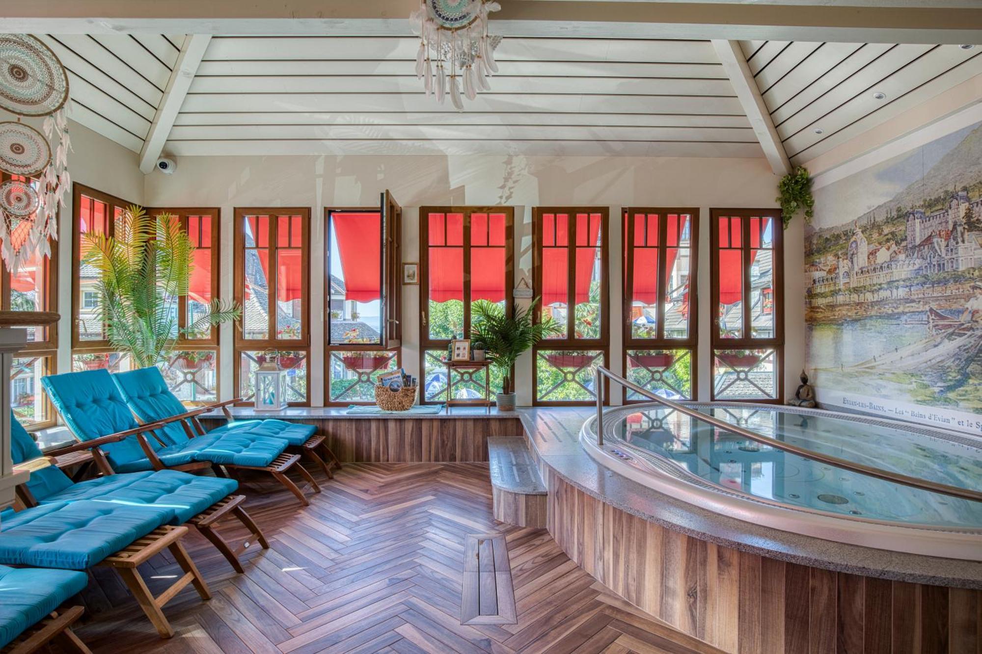 Les Cygnes Hotell Évian-les-Bains Eksteriør bilde