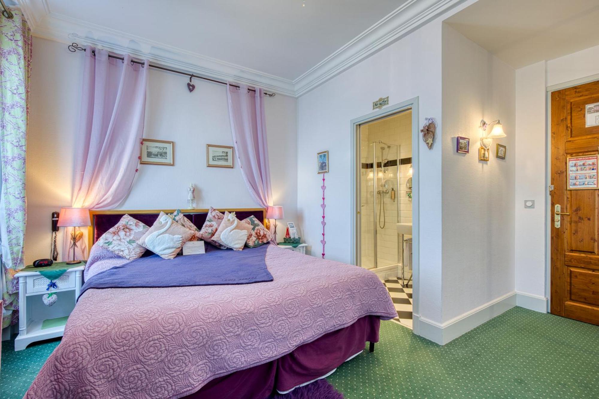 Les Cygnes Hotell Évian-les-Bains Eksteriør bilde